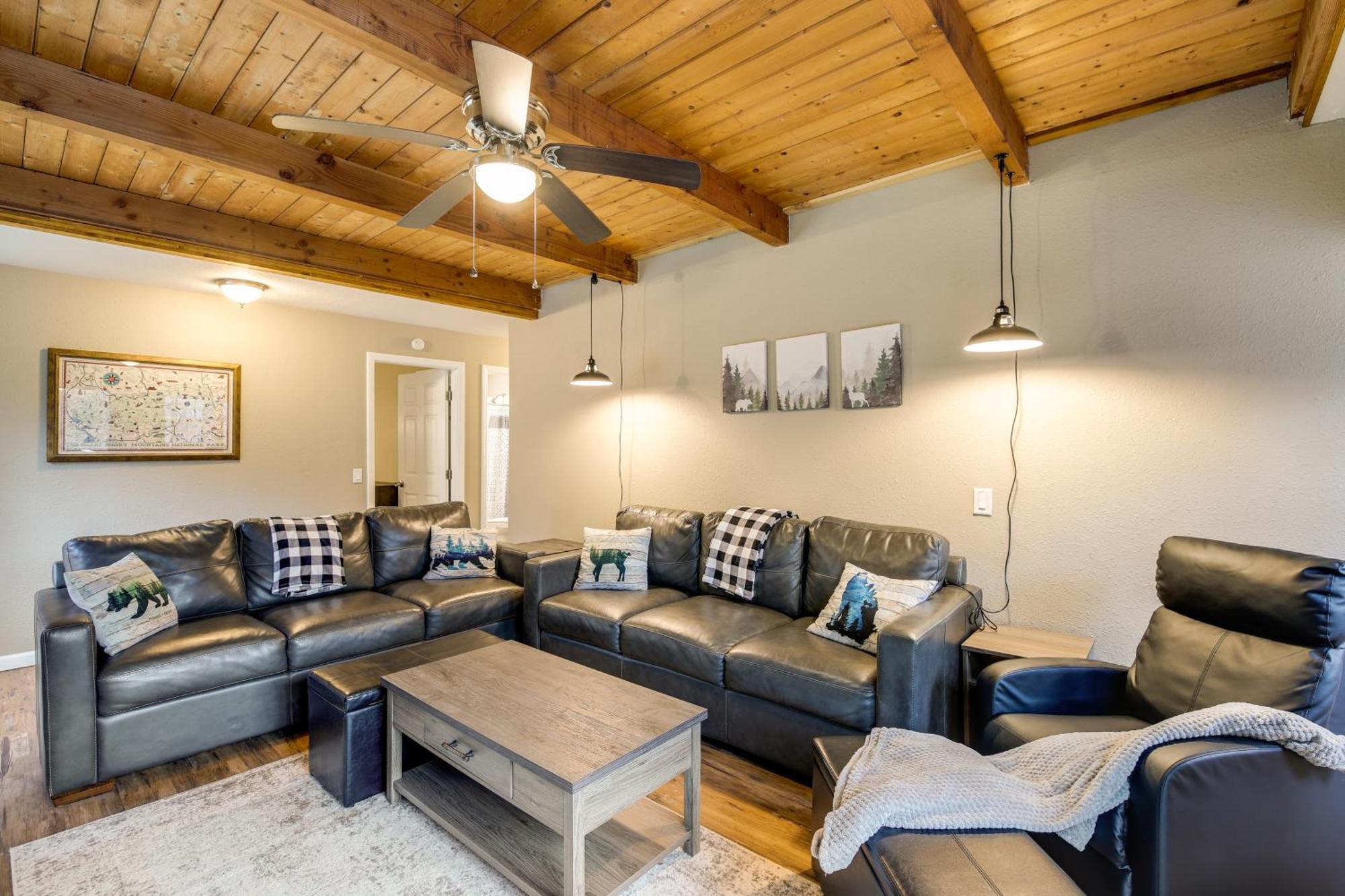גטלינבורג Updated Cobbly Nob Resort Home With Hot Tub! מראה חיצוני תמונה